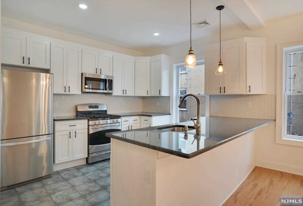 446 Gregory Ave #1, Union City, NJ 07086
