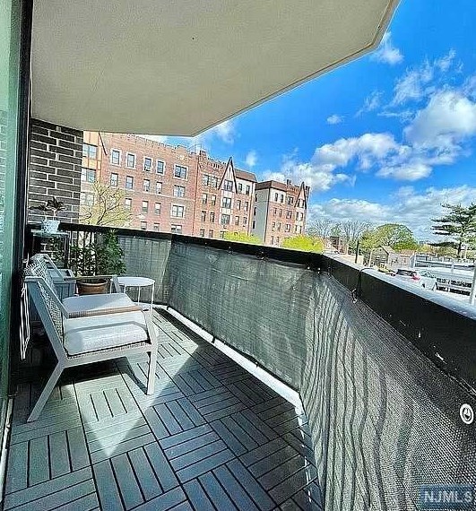770 Anderson Ave, Cliffside Park NJ  07010-2177 exterior