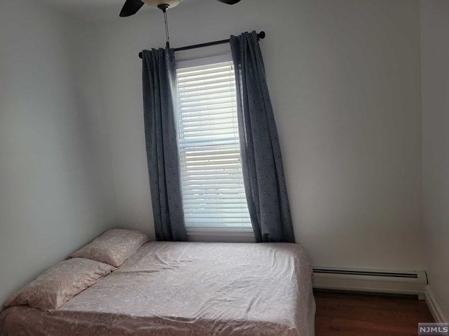 166 Carbon St, Paterson NJ 07522-1209 exterior