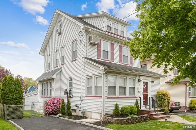 27 Cleveland Ave, Nutley, NJ 07110