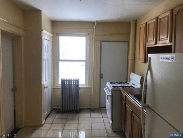 179 Maple Ave, Irvington, NJ 07111