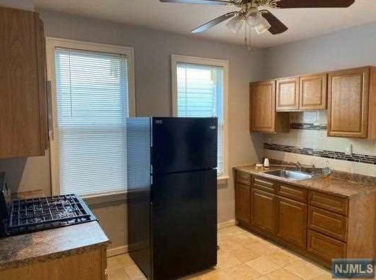 160 Van Nostrand Ave #4, Jersey City, NJ 07305