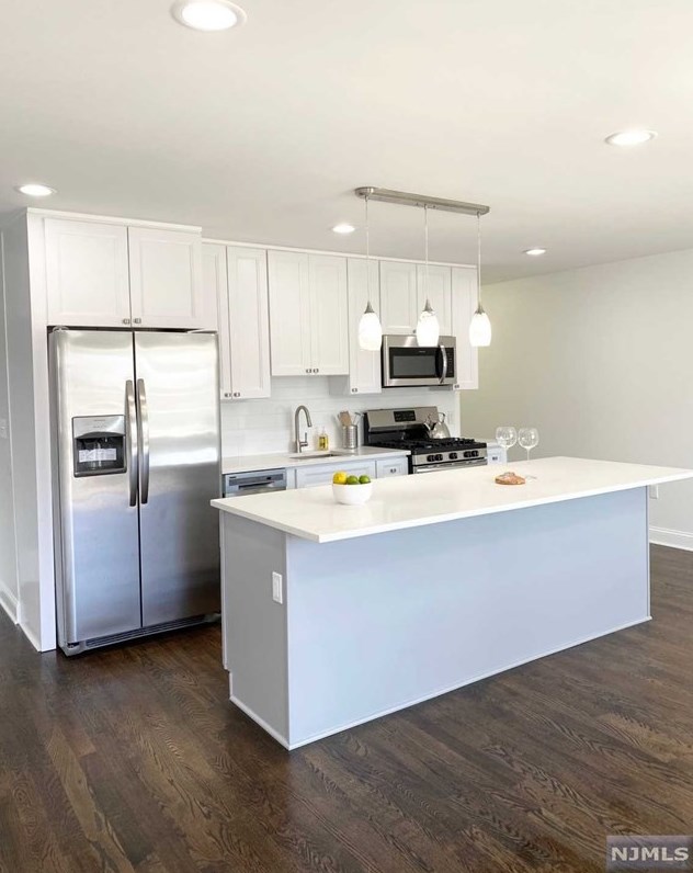 61 Chestnut St #1, Lodi, NJ 07644