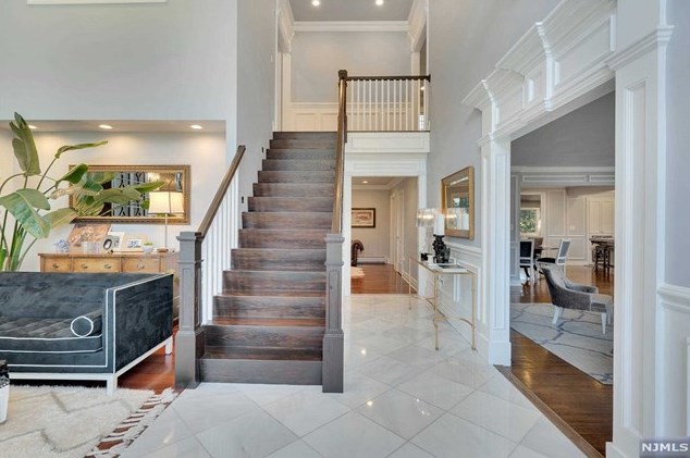 170 Highwood Ave, Tenafly, NJ 07670