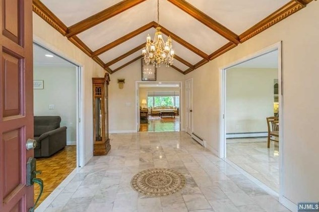 75 Bowers Ln, Closter, NJ 07624