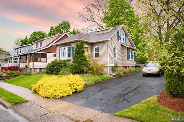 151 9th Ave, Paterson, NJ 07506