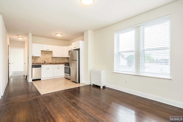 86 Charles St #104, Jersey City, NJ 07307