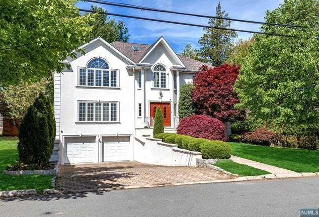 509 Churchill Rd, Teaneck, NJ 07666