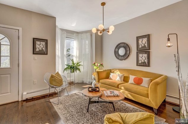 1717 Cliff St, Union City, NJ 07087