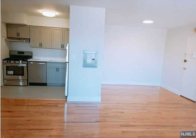 2365 Hudson Ter #3a, West Fort Lee, NJ