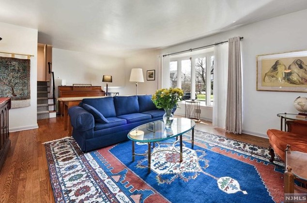 165 Gordonhurst Ave, Montclair, NJ 07043