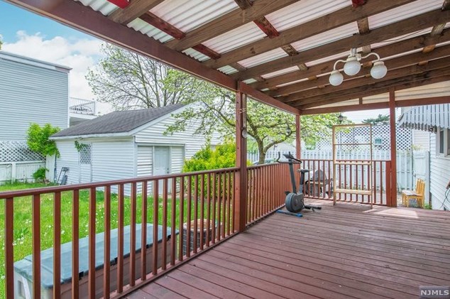 65-67 Raritan Ave, Paterson, NJ 07503