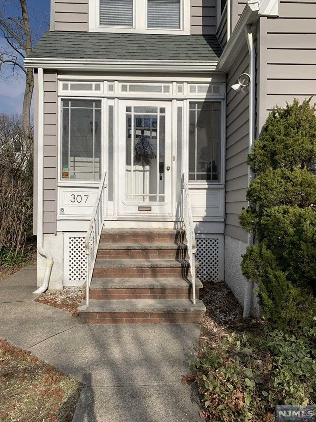 307 Sherman Ave, Teaneck, NJ 07666
