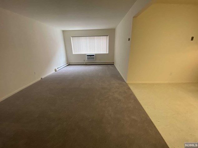 227 13th St #a6, Palisades Park, NJ 07650