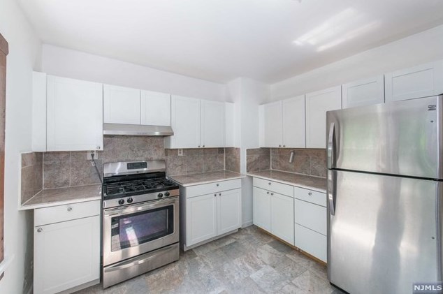 65 Wildwood Ave #2, Montclair, NJ 07043