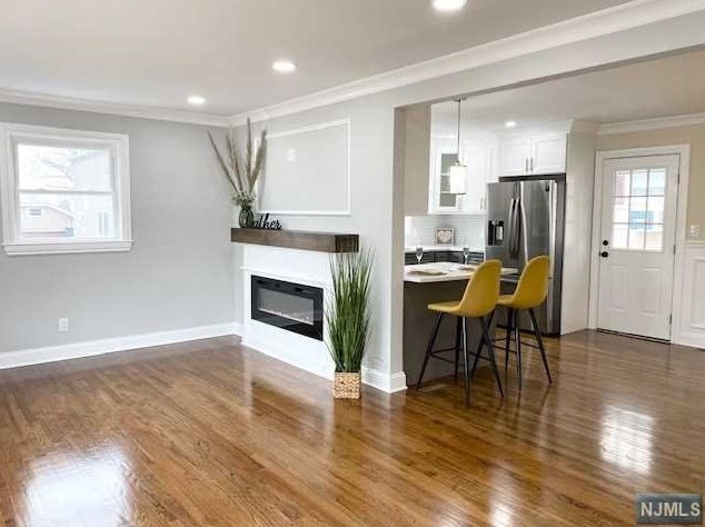 88 5th St, Wood-Ridge, NJ 07075