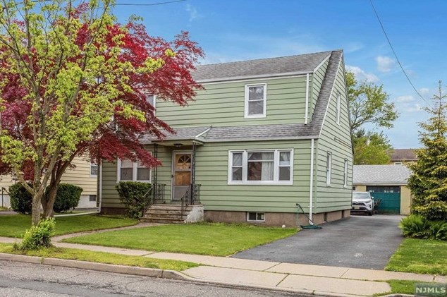 406 Boulevard, Outwater, NJ 07026