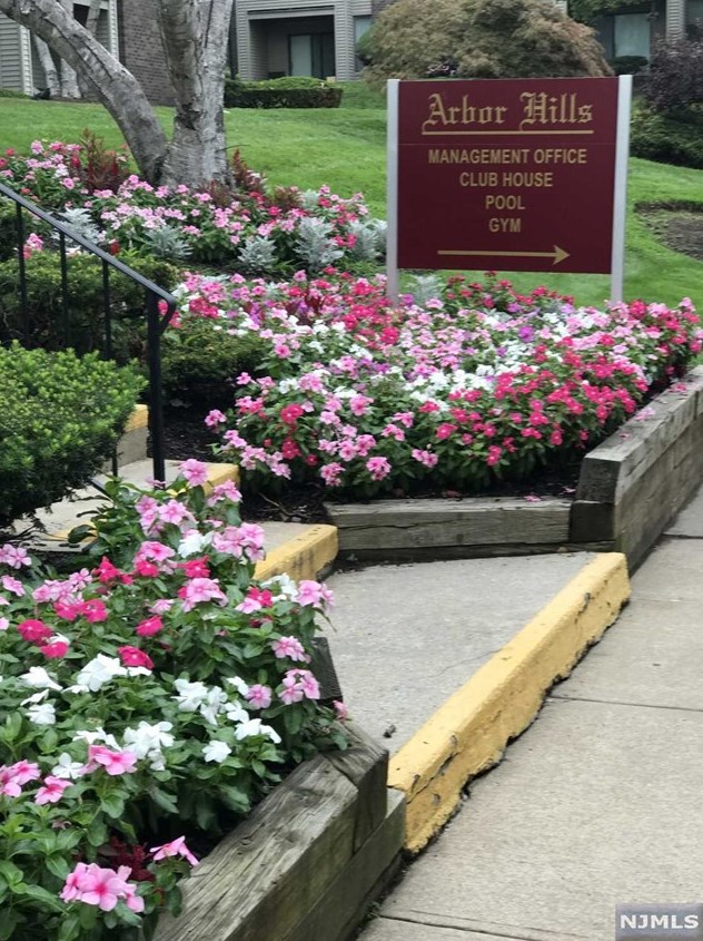 1 River Rd #19f, Nutley, NJ 07110
