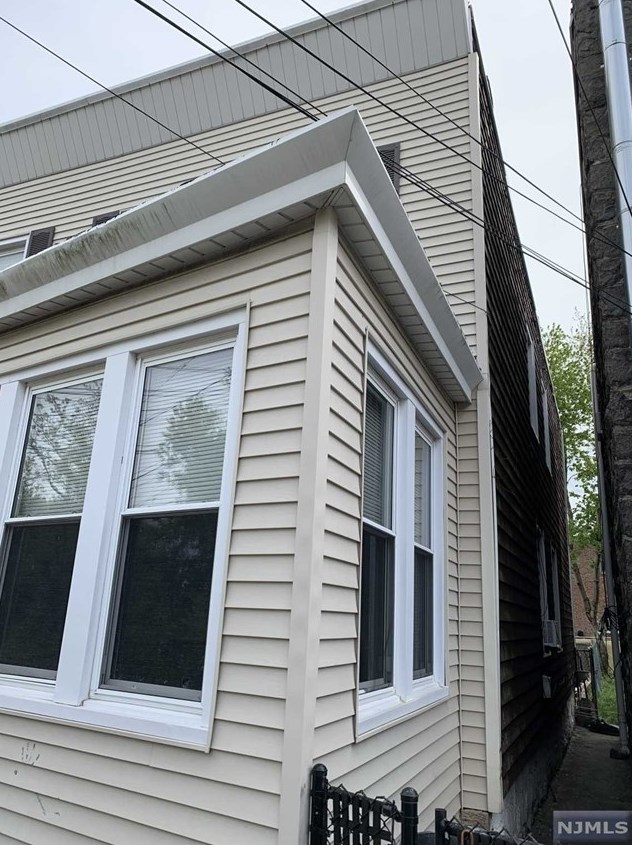 188 Jersey Ave, Cliffside Park, NJ 07010