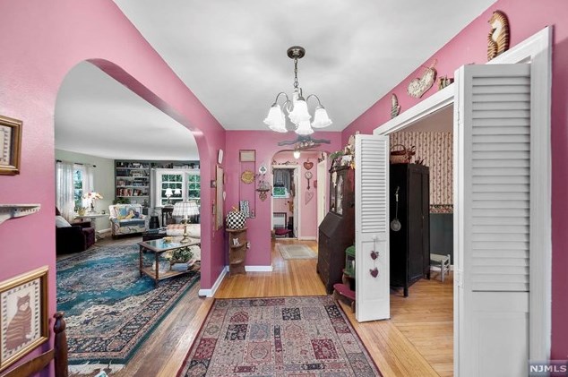 816 Oradell Ave, Oradell, NJ 07649