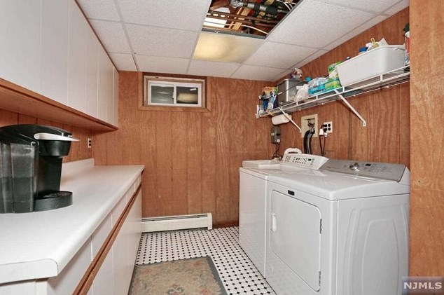 150 Knickerbocker Ave, Hillsdale NJ  07642-1856 exterior