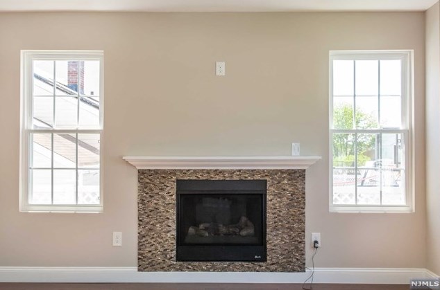 74 Avenue F, Lodi NJ  07644-1912 exterior