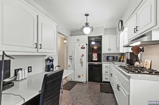 269 Ramapo St, Pompton Lakes NJ  07442-1623 exterior