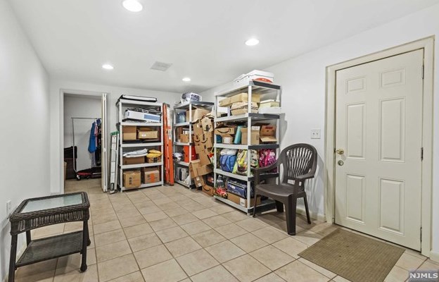 269 Ramapo St, Pompton Lakes NJ  07442-1623 exterior