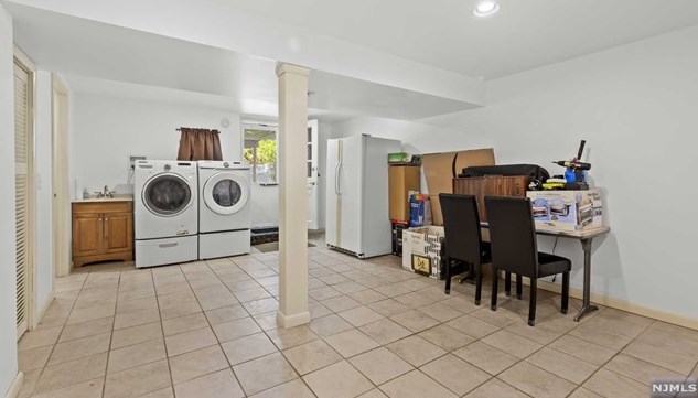 269 Ramapo St, Pompton Lakes NJ  07442-1623 exterior