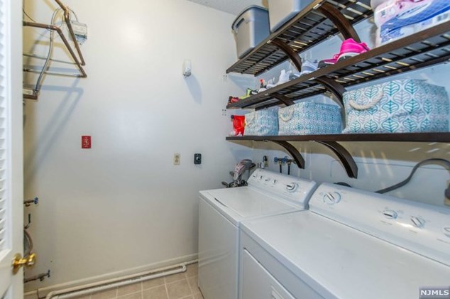 120-13 Willard St, Pompton Lakes NJ  07442-2055 exterior