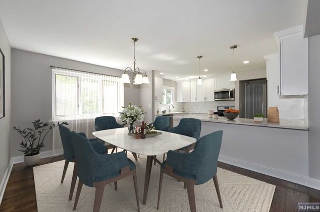 14 Donor Ave, Elmwood Park NJ  07407-1705 exterior