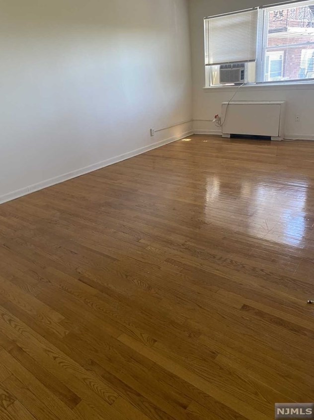 230 Polifly Rd #6, Hackensack, NJ 07601