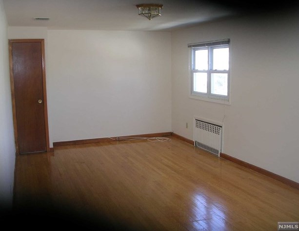 273 Slocum Way #a, West Fort Lee, NJ 07024