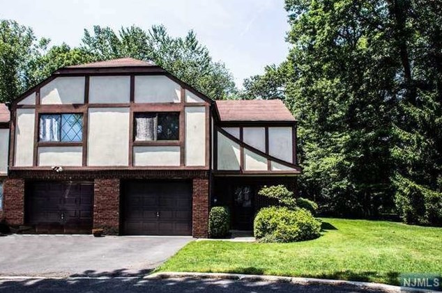 34 Palisade Ave, Cresskill, NJ 07626