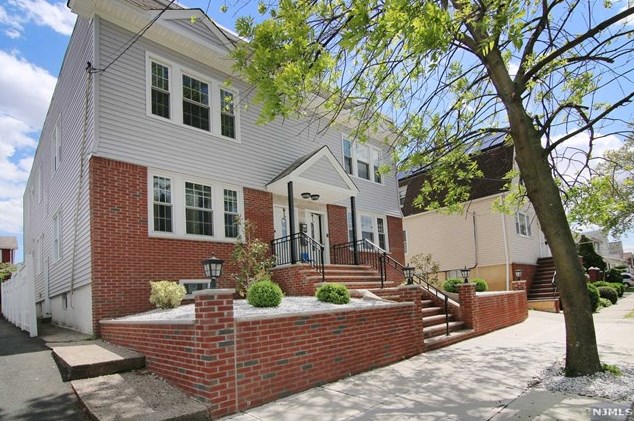 68 Elm St, North Arlington, NJ 07031-6520