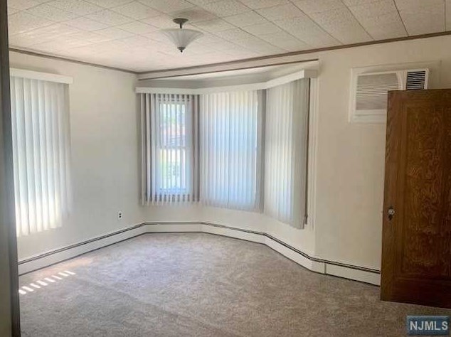 11-13 Oxford St, Paterson, NJ 07522