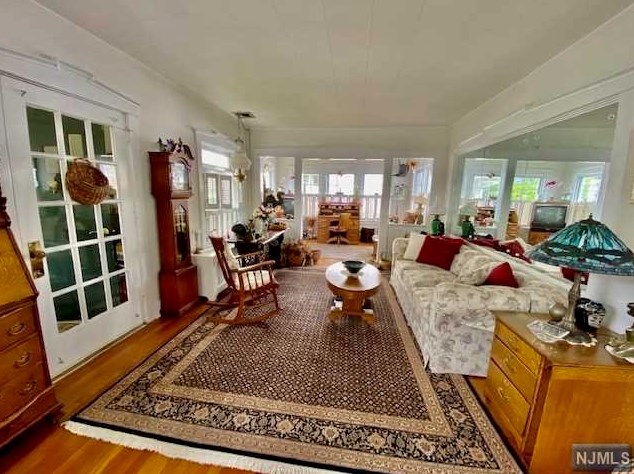 24 Grand Ave, Ridgefield Park, NJ 07660