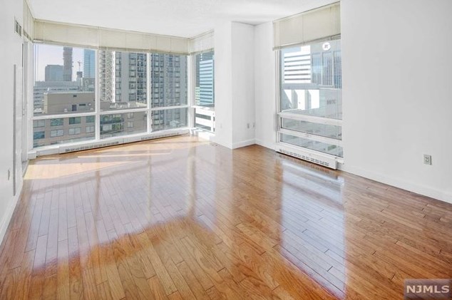 20 Newport Pkwy Apt 2601, Jersey City, NJ 07310