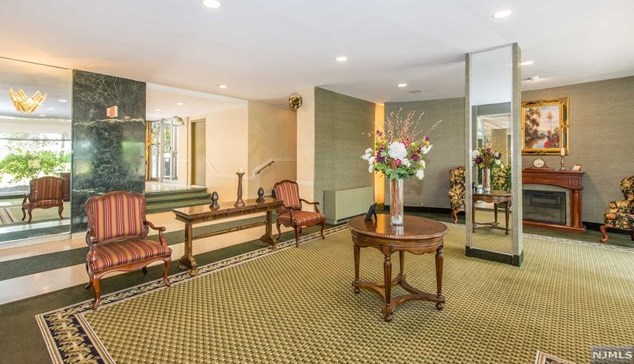 301 Beech St #11i, Hackensack, NJ 07601