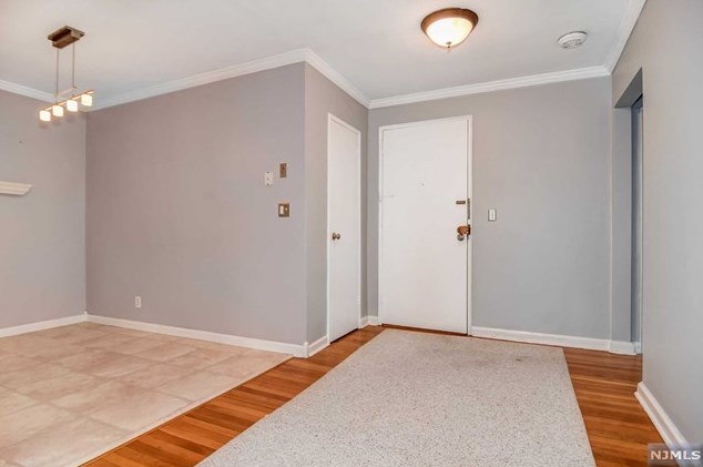 101 Gates Ave #c0008c, Montclair, NJ 07042