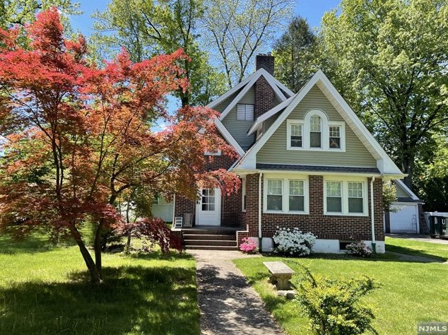 248 Van Buren Ave, Teaneck, NJ 07666