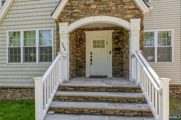 246 Churchill Rd, Teaneck, NJ 07666
