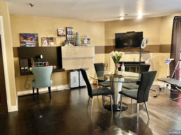 1331 15th St, West Fort Lee, NJ 07024