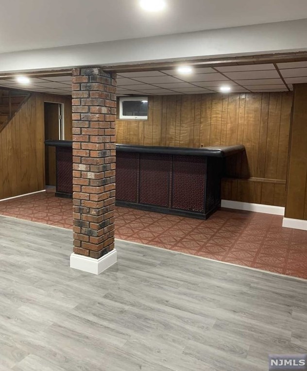 721 Teneyck Ave, Lyndhurst NJ  07071-2824 exterior