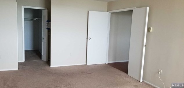 1508 Harmon Cove Tower, Secaucus NJ  07094-1717 exterior
