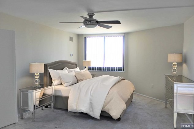 1508 Harmon Cove Tower, Secaucus NJ  07094-1717 exterior