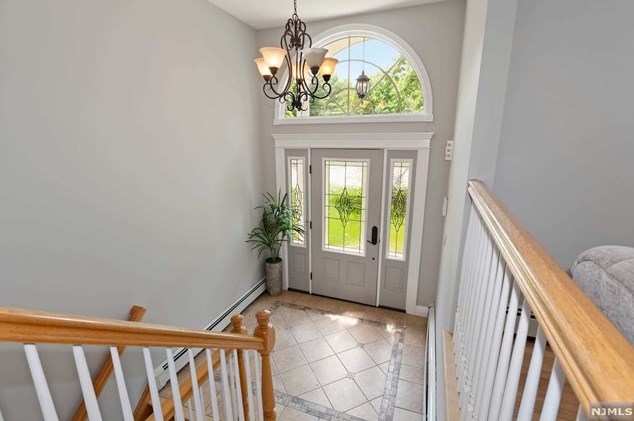 123 Arcadia Rd, Allendale, NJ 07401