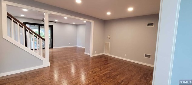 12-14 Obal Ave, Elmwood Park, NJ 07407