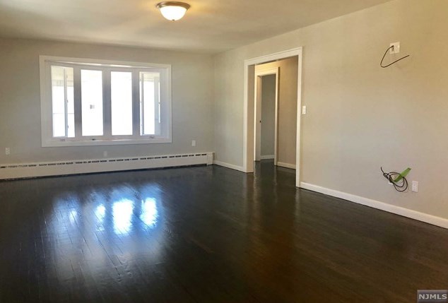 108 Summit Ter, Cliffside Park NJ  07010-2809 exterior