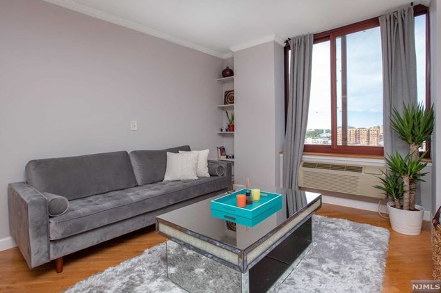 100 Old Palisade Rd #2616, West Fort Lee, NJ 07024